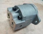 705-11-32110  KOMATSU PUMP for D85C