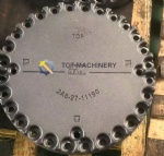 2A8-27-11190  Крышка для PC500LC-10